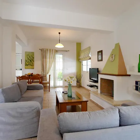 Hera Villa Spartià