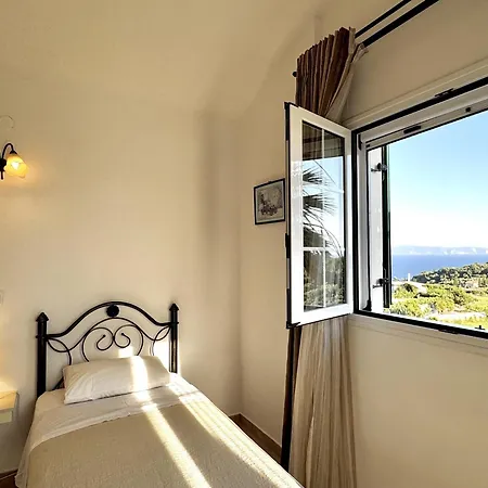 Hera Villa *